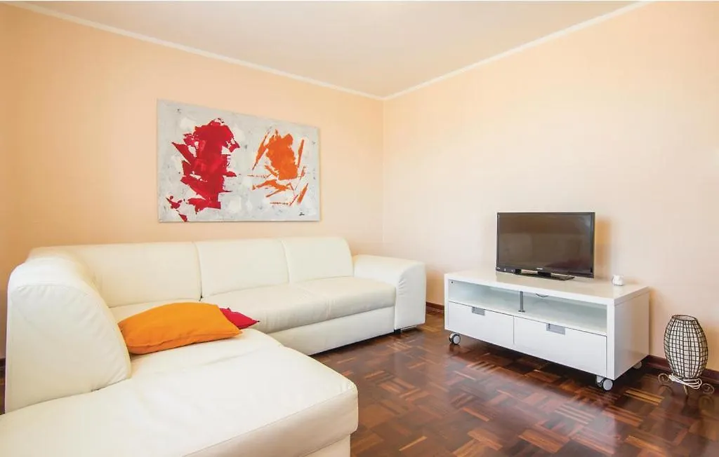 Bella Vista Apartman Apartment Novigrad  Croatia